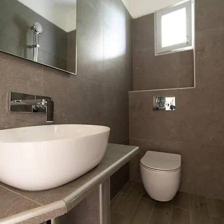 Nestori Apartments Possidi Апарт-отель Посиди