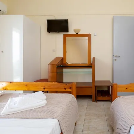 Nestori Apartments Possidi Апарт-отель Посиди