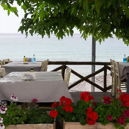 Nestori Apartments Possidi Aparthotel